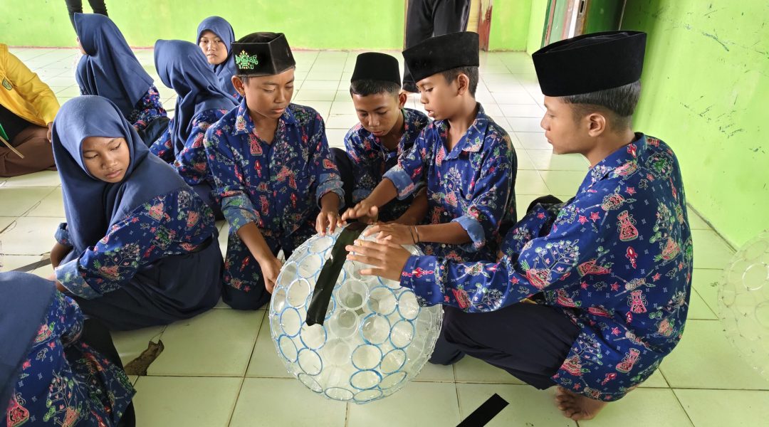 filter: 0; fileterIntensity: 0.0; filterMask: 0; captureOrientation: 0;
hdrForward: 0; highlight: true; algolist: 0;
multi-frame: 1;
brp_mask:8;
brp_del_th:0.0215,0.0000;
brp_del_sen:0.1000,0.0000;
delta:null;
module: photo;hw-remosaic: false;touch: (-1.0, -1.0);sceneMode: 2621440;cct_value: 0;AI_Scene: (-1, -1);aec_lux: 0.0;aec_lux_index: 0;HdrStatus: auto;albedo:  ;confidence:  ;motionLevel: 0;weatherinfo: null;temperature: 32;